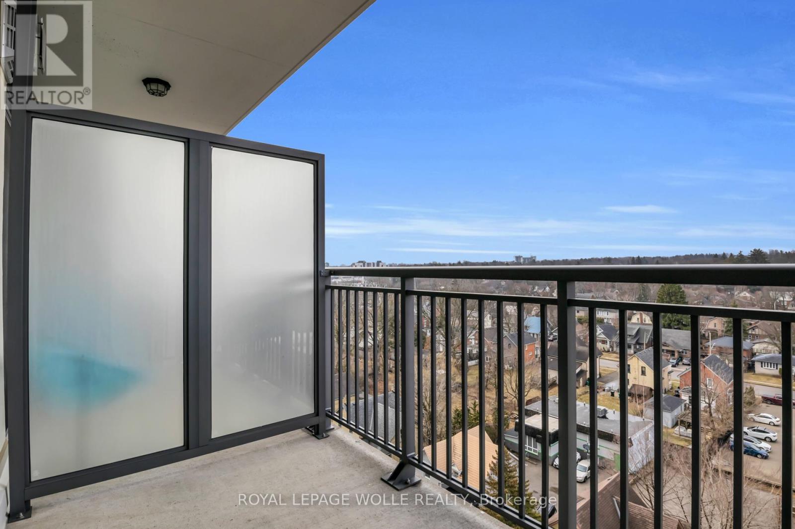 












904 - 144 PARK STREET

,
Waterloo,




Ontario
N2L0B6

