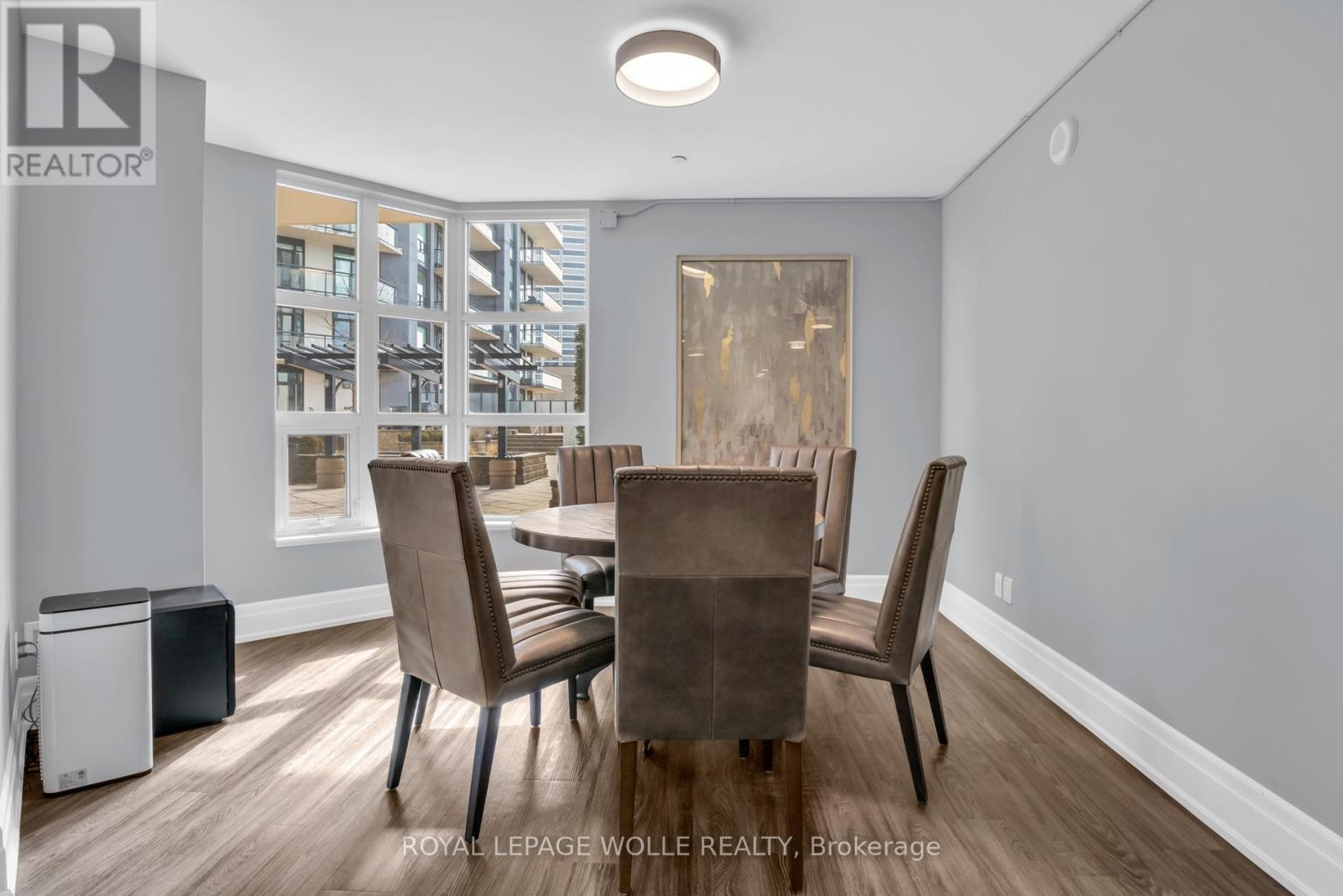 












904 - 144 PARK STREET

,
Waterloo,




Ontario
N2L0B6

