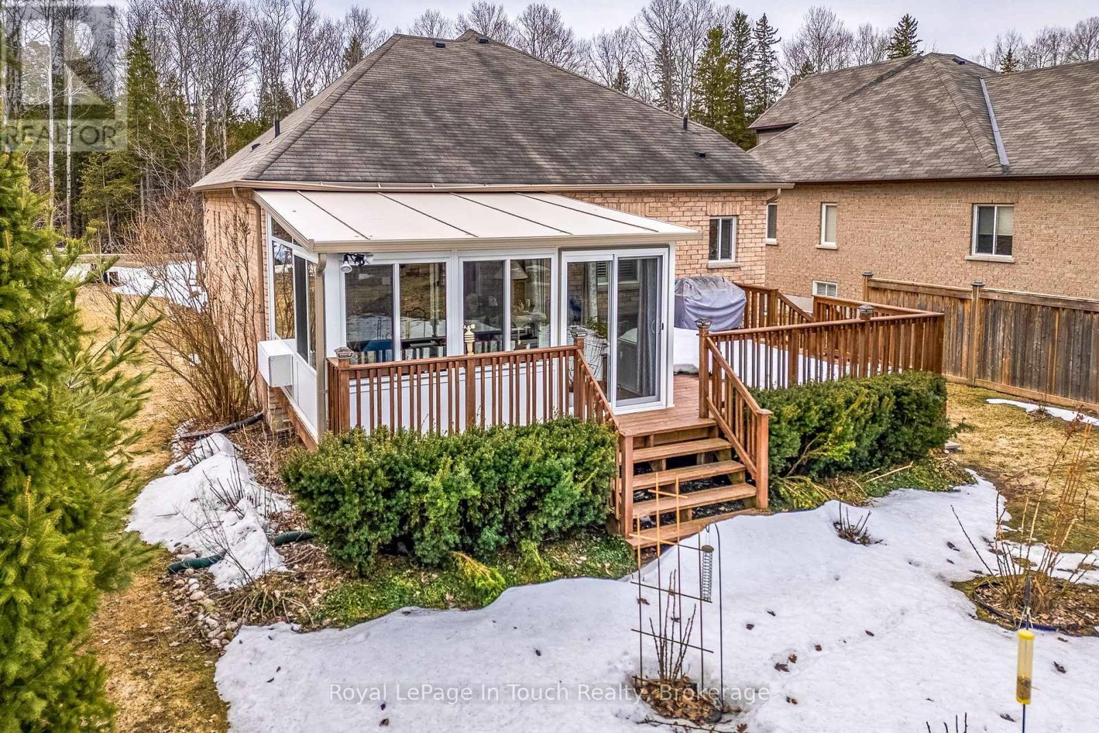 












75 PEARL STREET

,
Wasaga Beach,




Ontario
L9Z0G8

