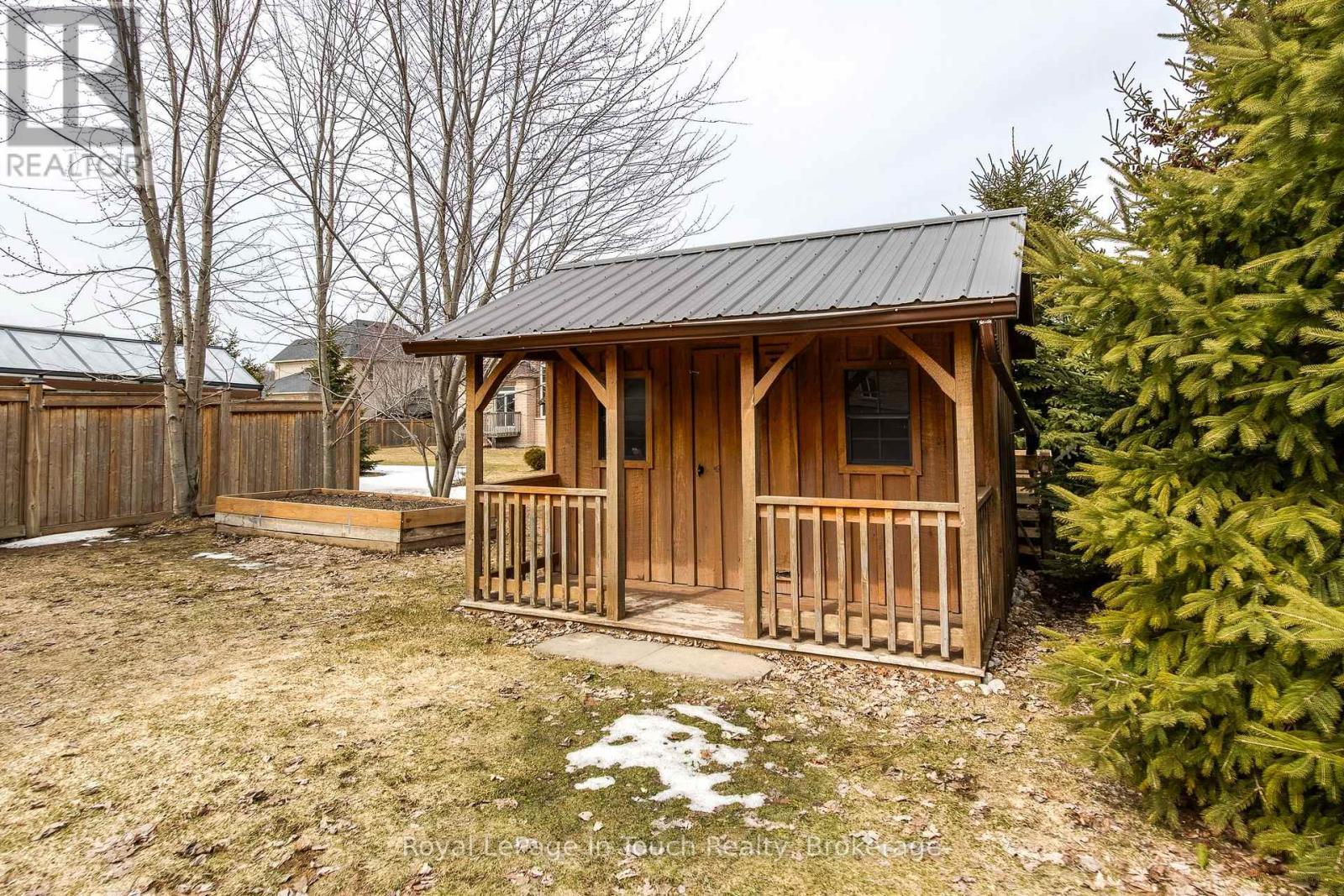 












75 PEARL STREET

,
Wasaga Beach,




Ontario
L9Z0G8


