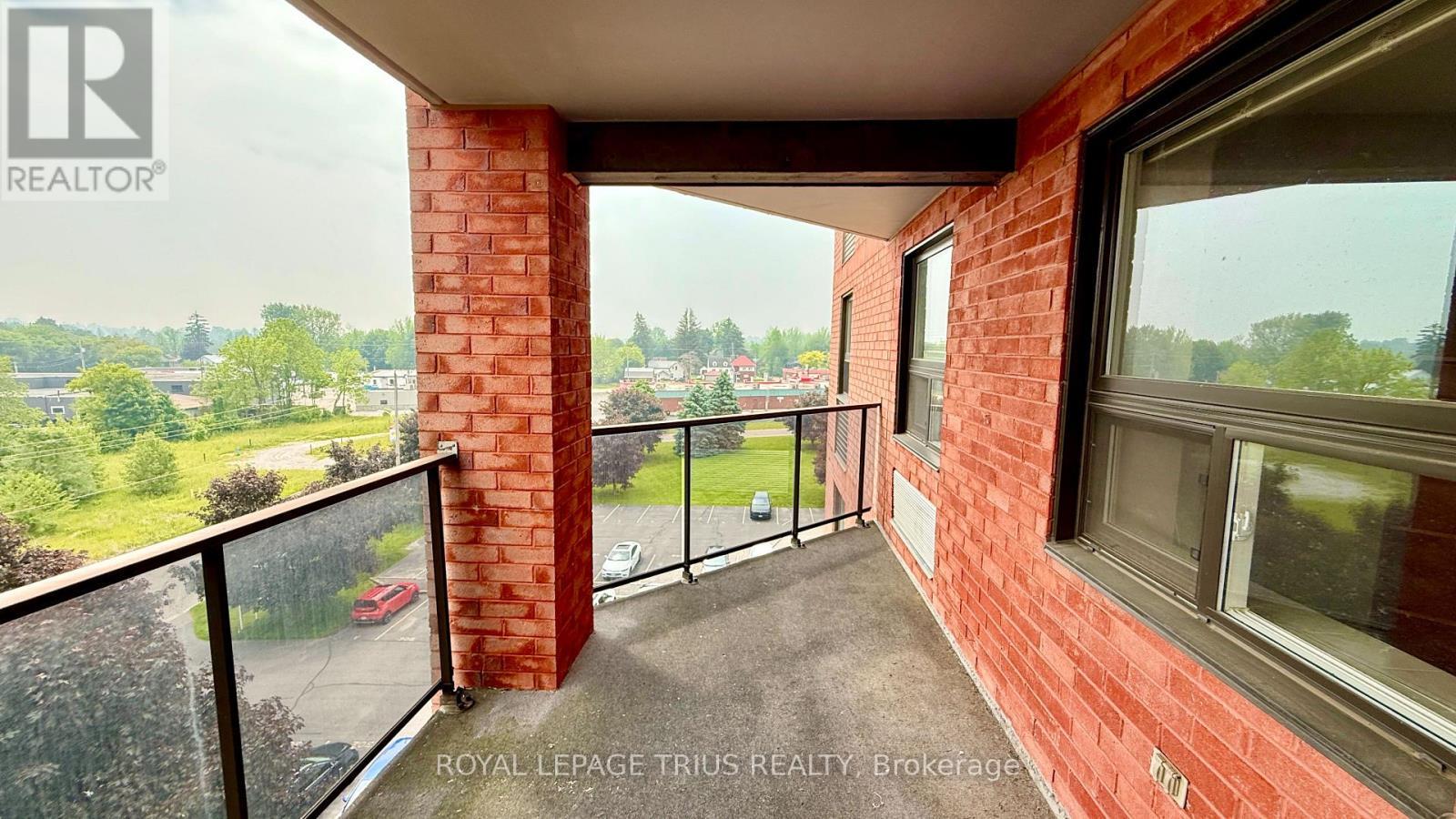 












604 - 5 MILL POND COURT

,
Norfolk (Simcoe),




Ontario
N3Y5J6

