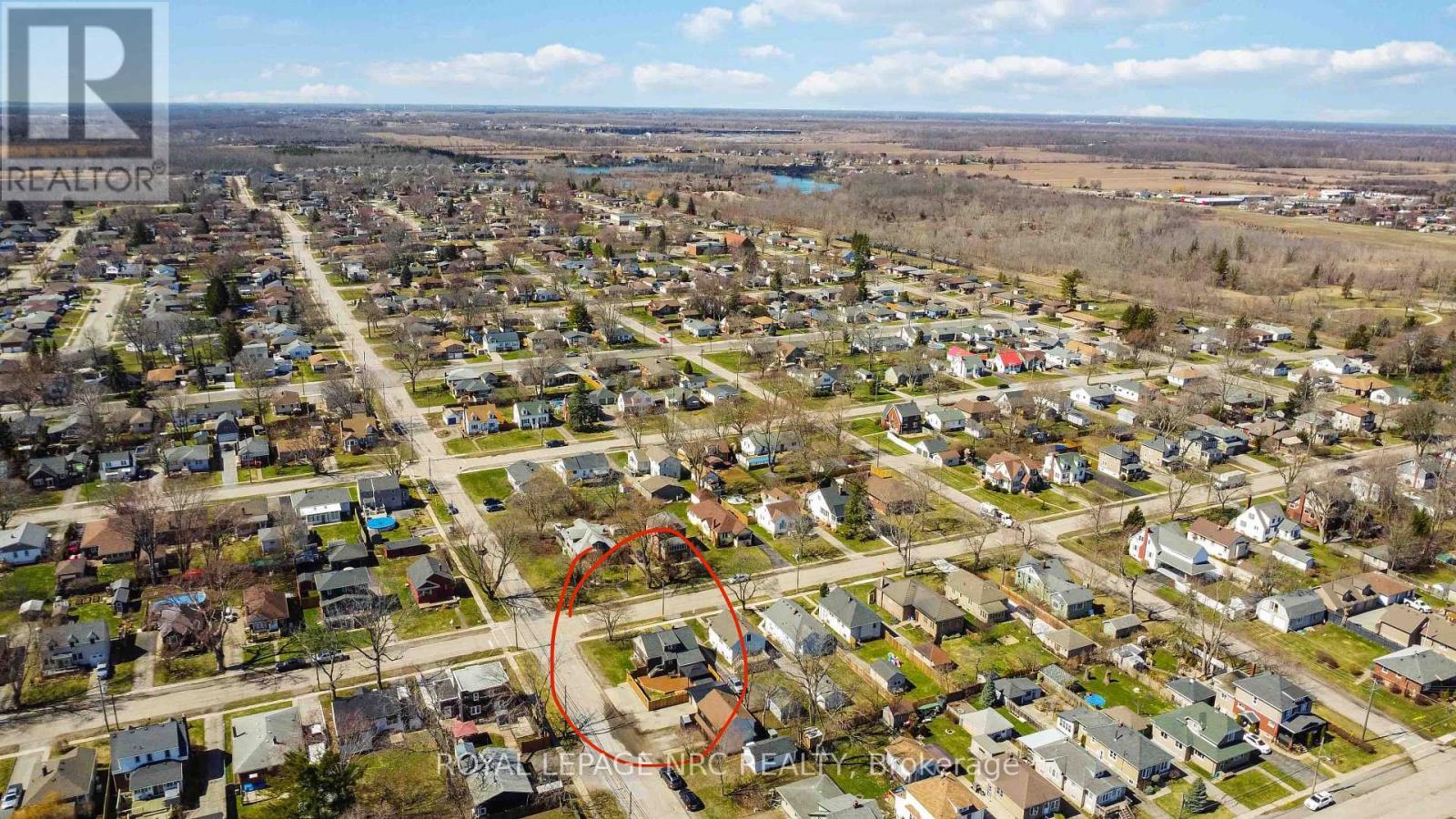 












103 CLARE AVENUE

,
Port Colborne (Sugarloaf),




Ontario
L3K5H6

