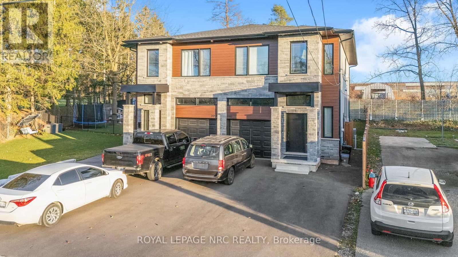 












318 RIVER ROAD

,
Welland (Welland Downtown),




Ontario
L3B2S4


