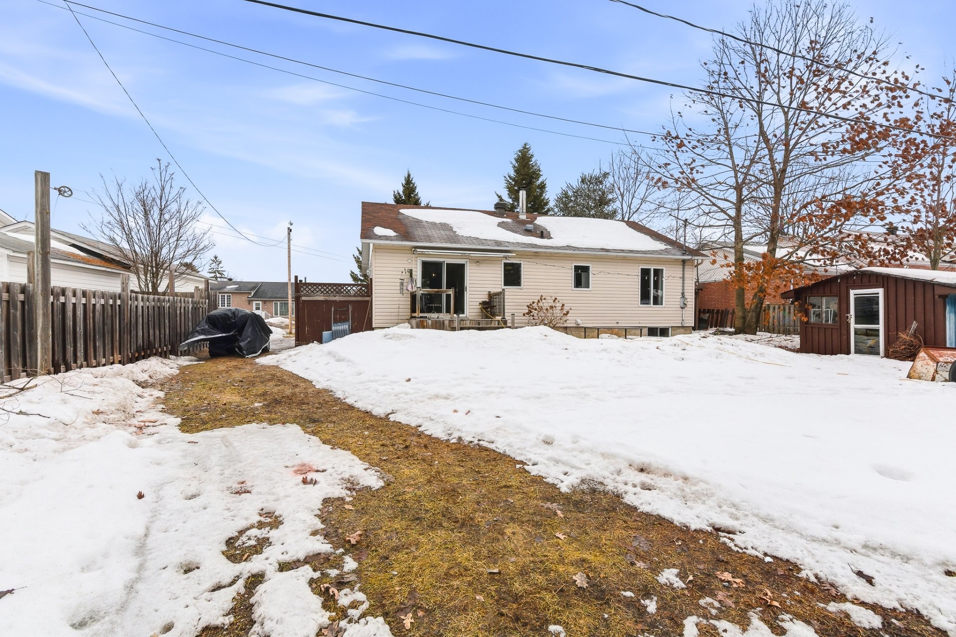 









324


Rue Bertrand

,
Gatineau (Buckingham),




QC
J8L3N7

