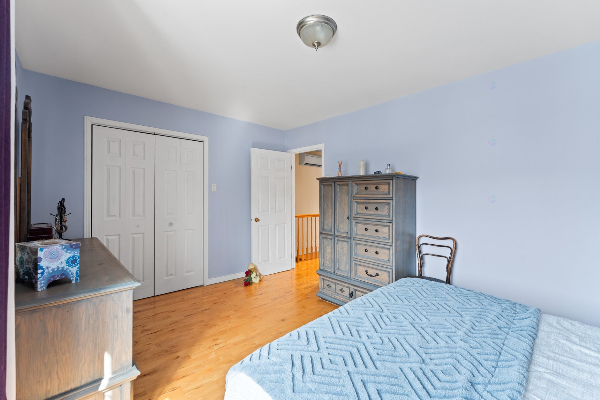 









142


Rue Henri-Angers

,
Laval (Sainte-Rose),




QC
H7L5T1

