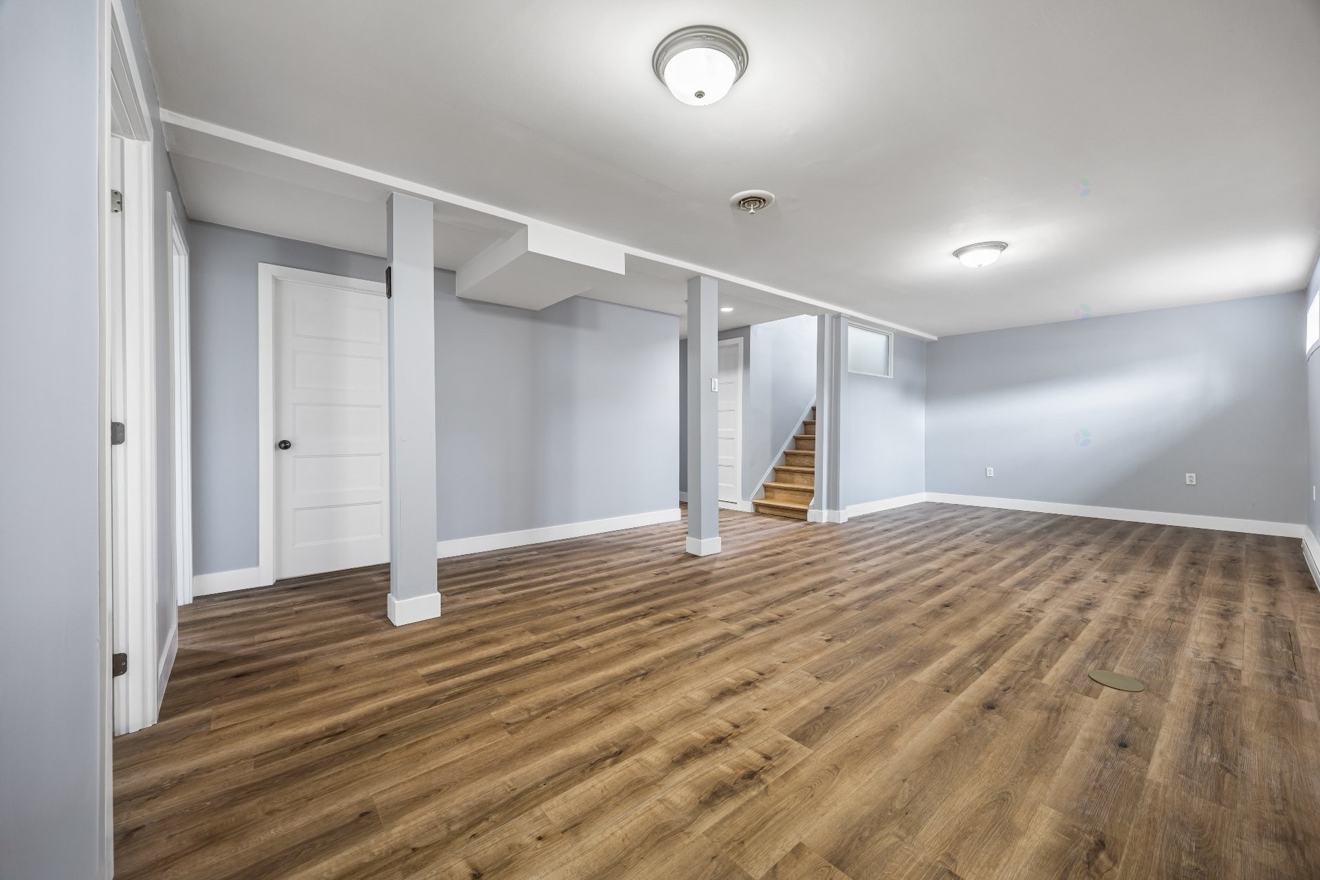 









1905


Rue de Madrid

,
Longueuil (Saint-Hubert),




QC
J3Z1A7

