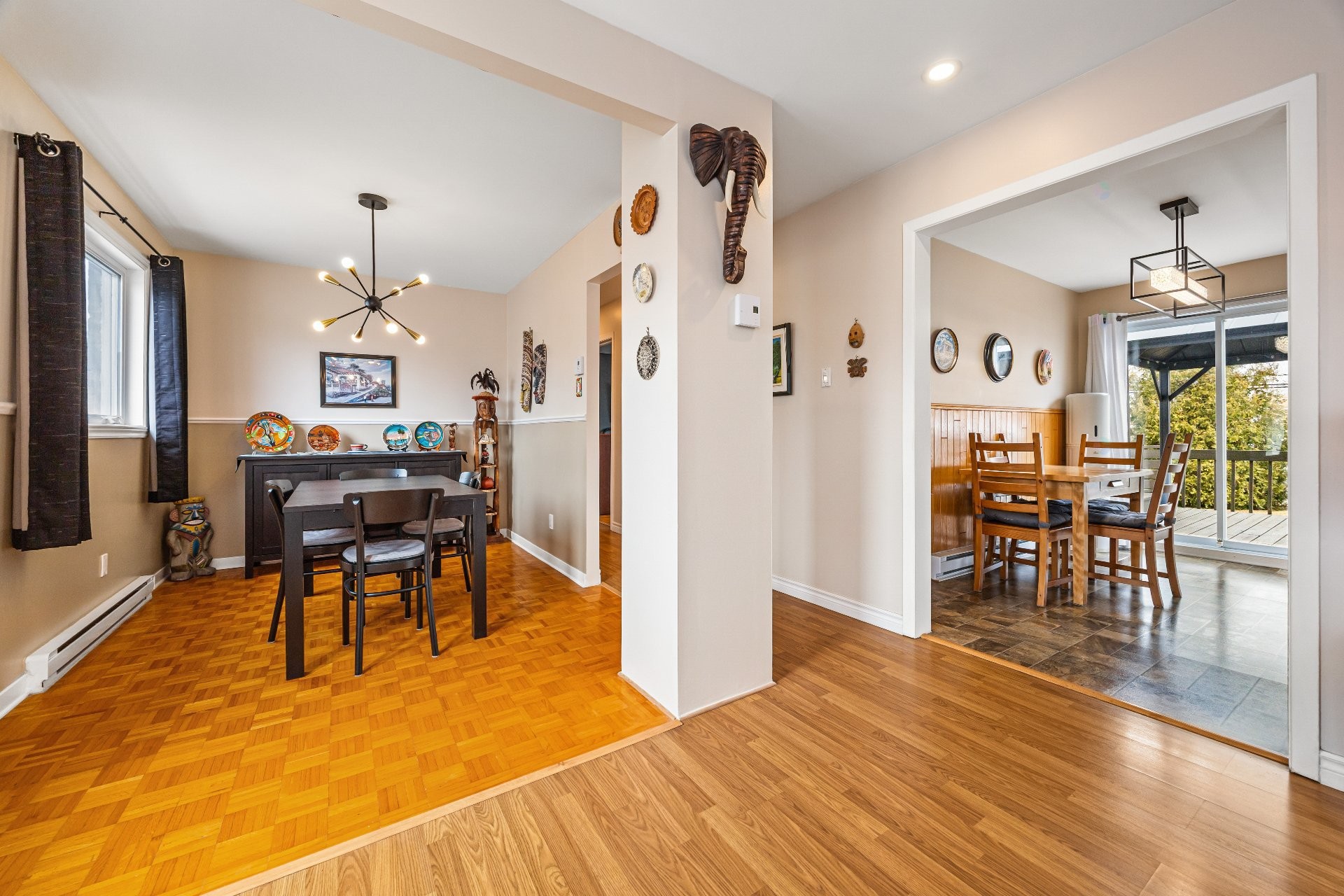 









1905


Rue de Madrid

,
Longueuil (Saint-Hubert),




QC
J3Z1A7

