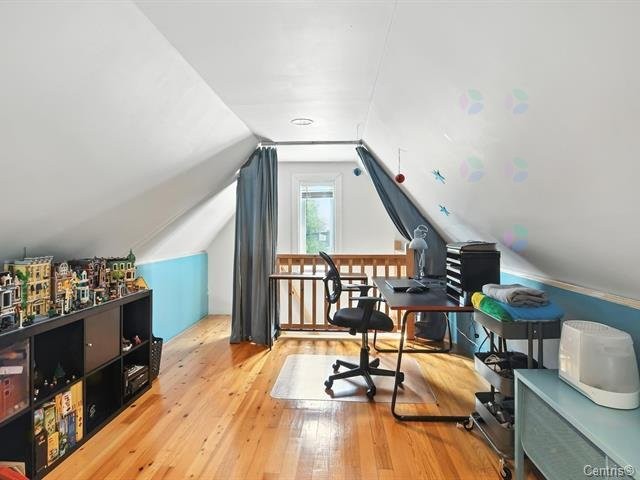 









23


Rue Lois

,
Gatineau (Hull),




QC
J8Y3R3

