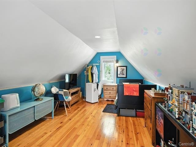 









23


Rue Lois

,
Gatineau (Hull),




QC
J8Y3R3

