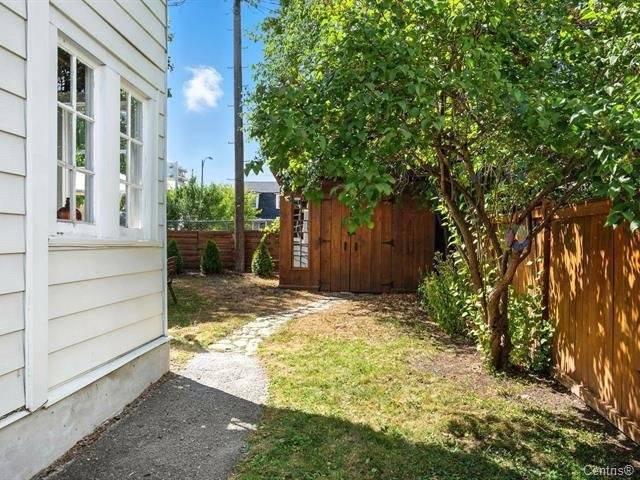 









23


Rue Lois

,
Gatineau (Hull),




QC
J8Y3R3

