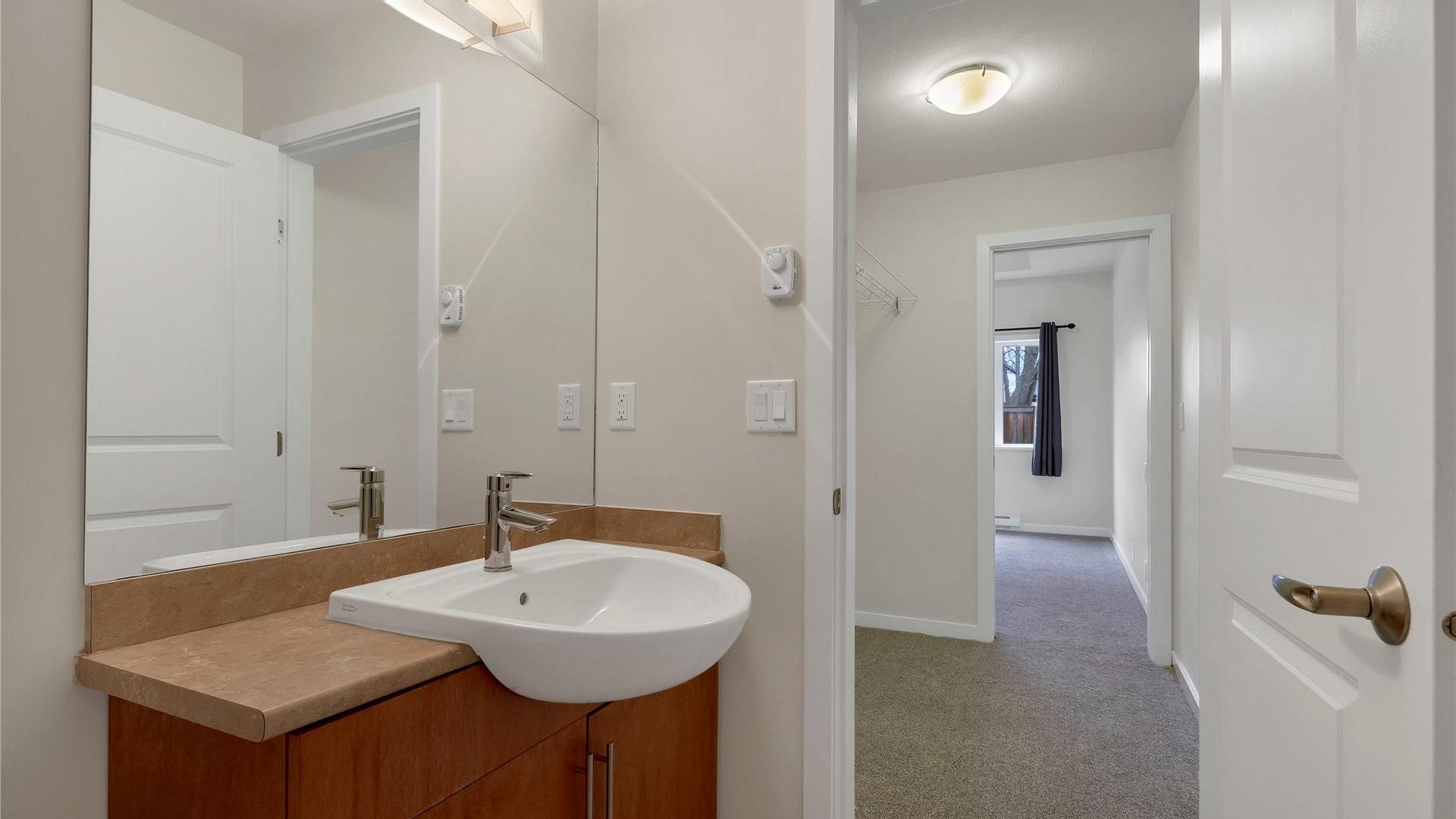 









4205


27

Street, 103,
Vernon,




BC
V1T 4Y3

