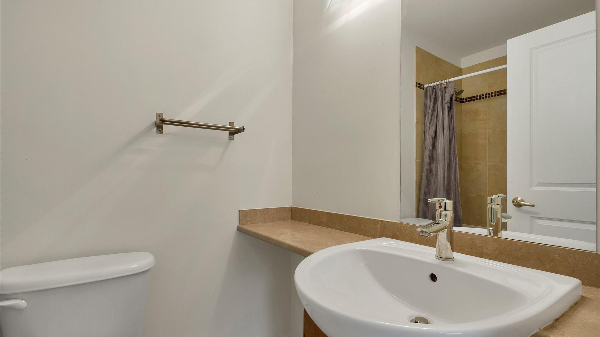 









4205


27

Street, 103,
Vernon,




BC
V1T 4Y3

