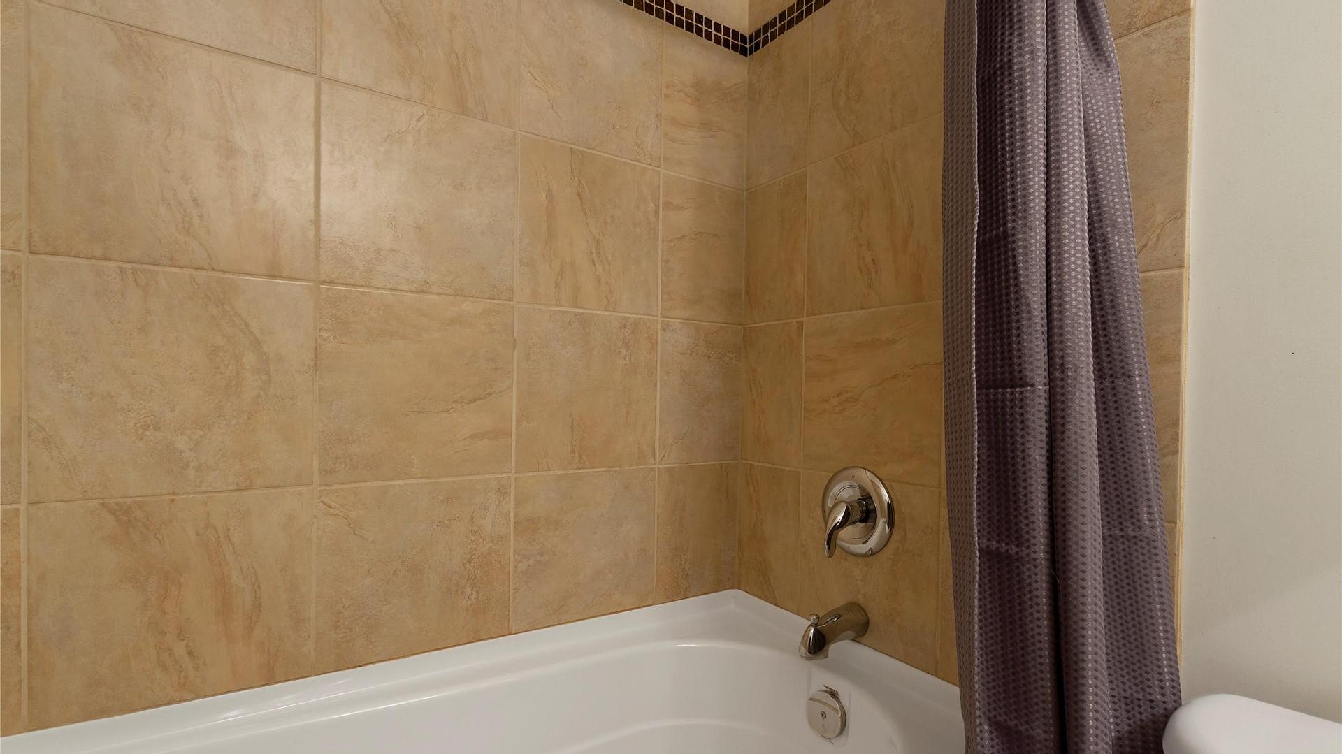 









4205


27

Street, 103,
Vernon,




BC
V1T 4Y3

