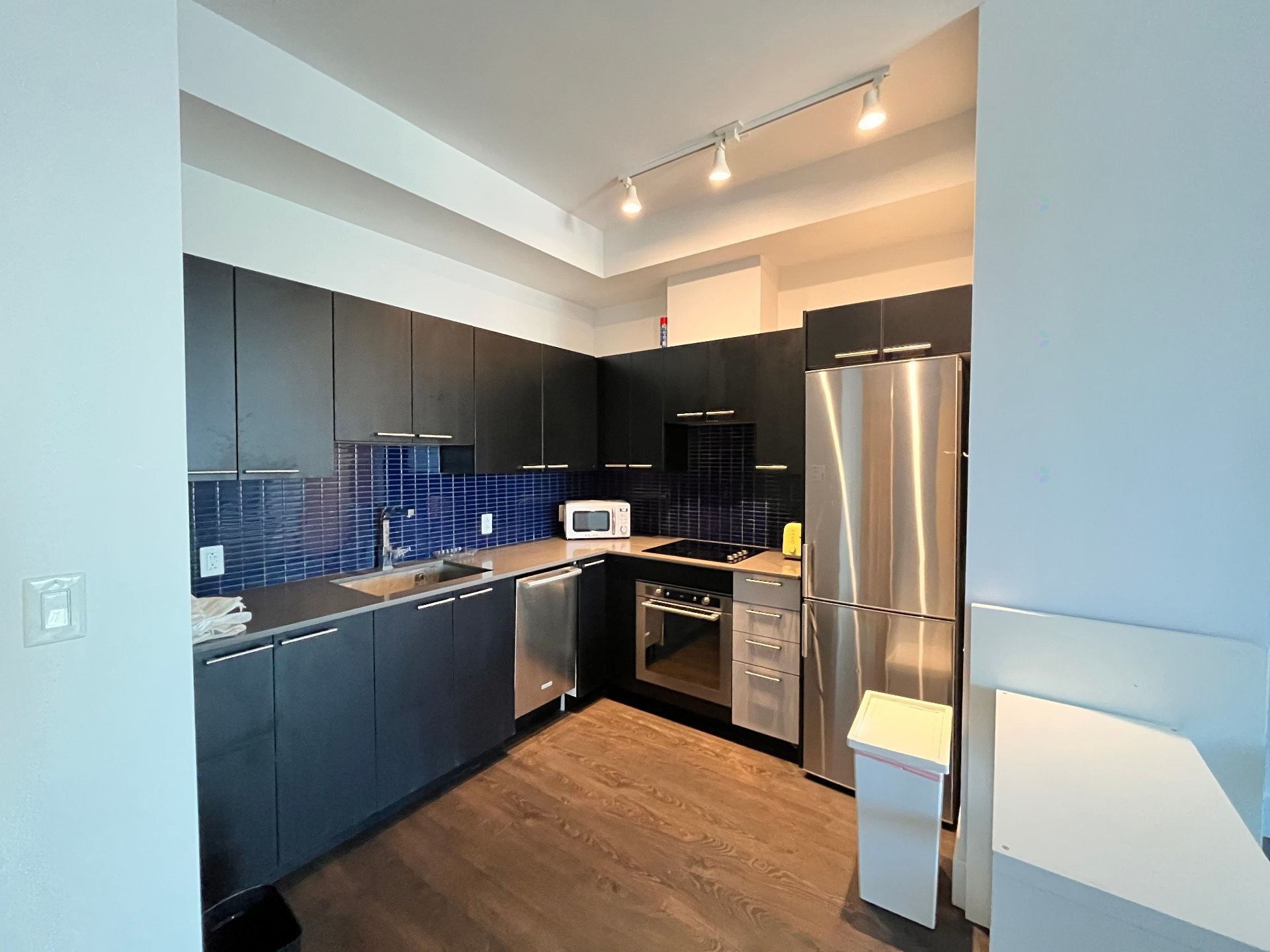 









405


Rue de la Concorde

, 2605,
Montréal (Ville-Marie),




QC
H3A0H1

