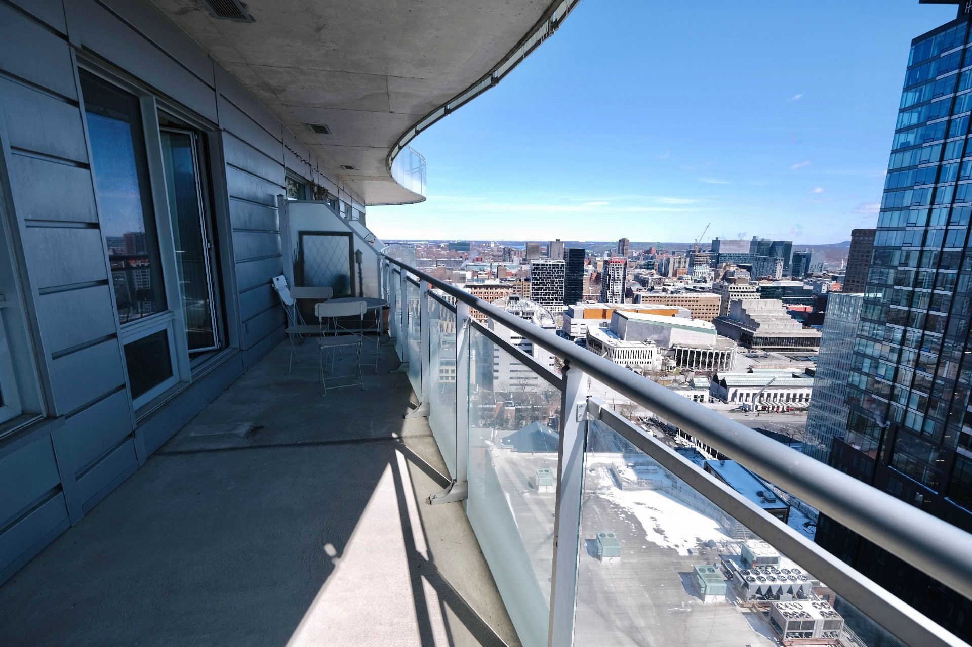 









405


Rue de la Concorde

, 2605,
Montréal (Ville-Marie),




QC
H3A0H1

