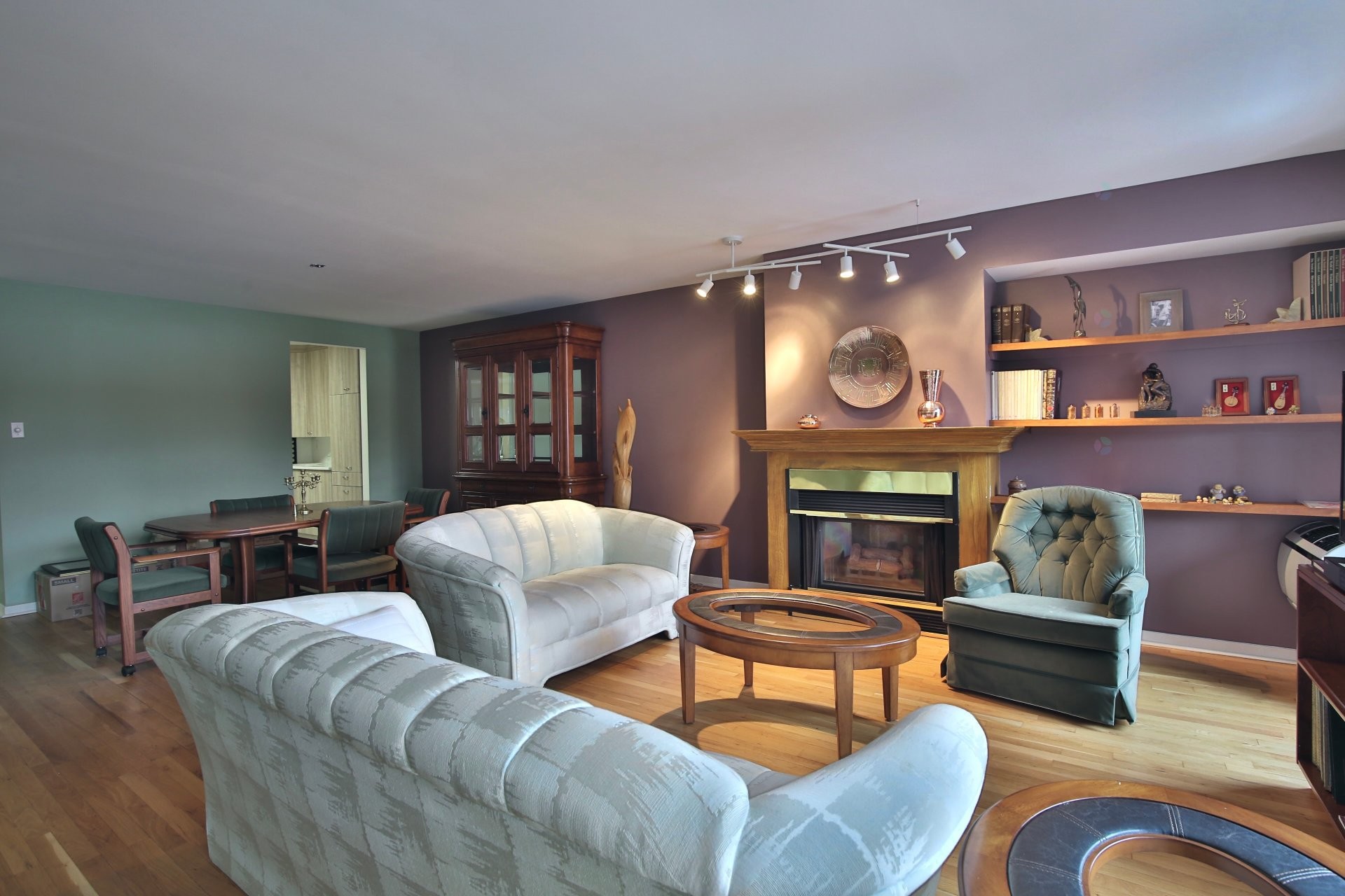 









1645


Rue Gauthier

, 22,
Saint-Bruno-de-Montarville,




QC
J3V5Y4

