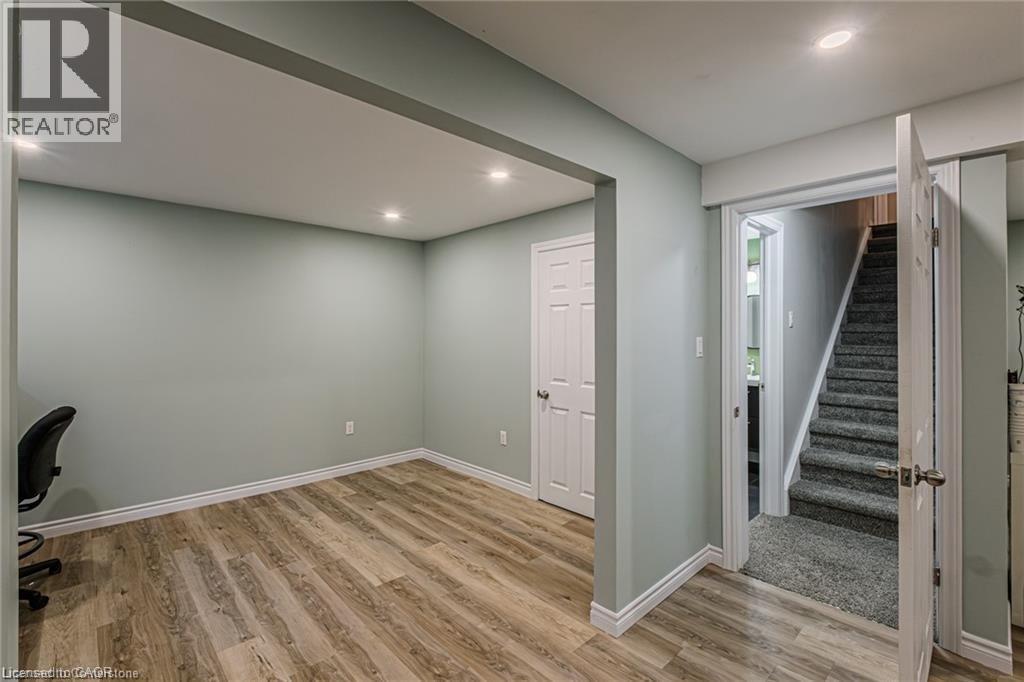 












30 SERVICEBERRY Lane Unit# 34

,
Simcoe,




Ontario
N3Y0E7

