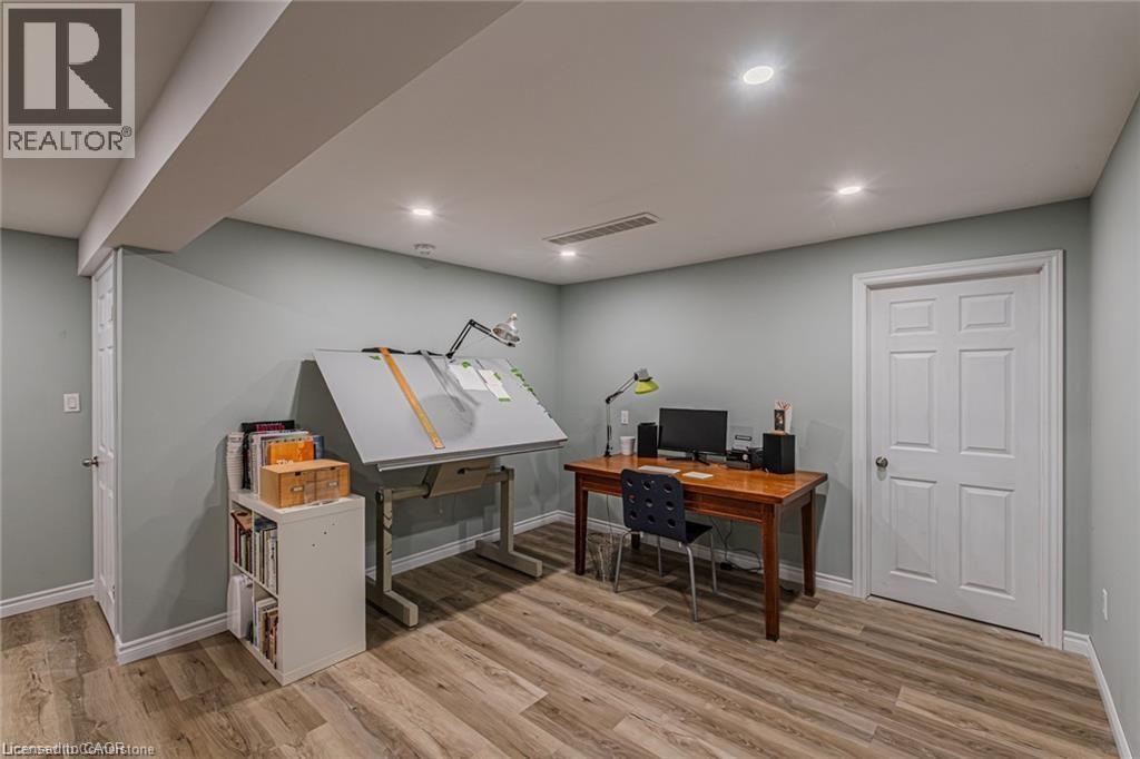 












30 SERVICEBERRY Lane Unit# 34

,
Simcoe,




Ontario
N3Y0E7

