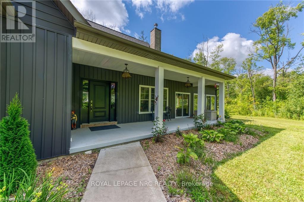 












352 MOULTON-AIKEN ROAD

,
Haldimand,




Ontario
N1A2W5

