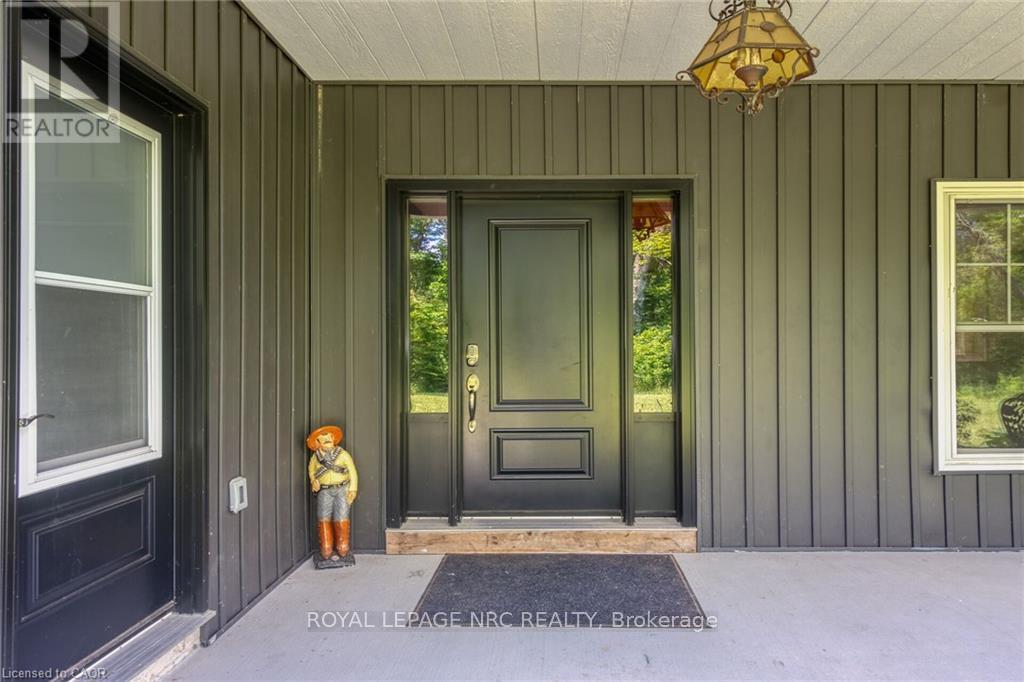 












352 MOULTON-AIKEN ROAD

,
Haldimand,




Ontario
N1A2W5

