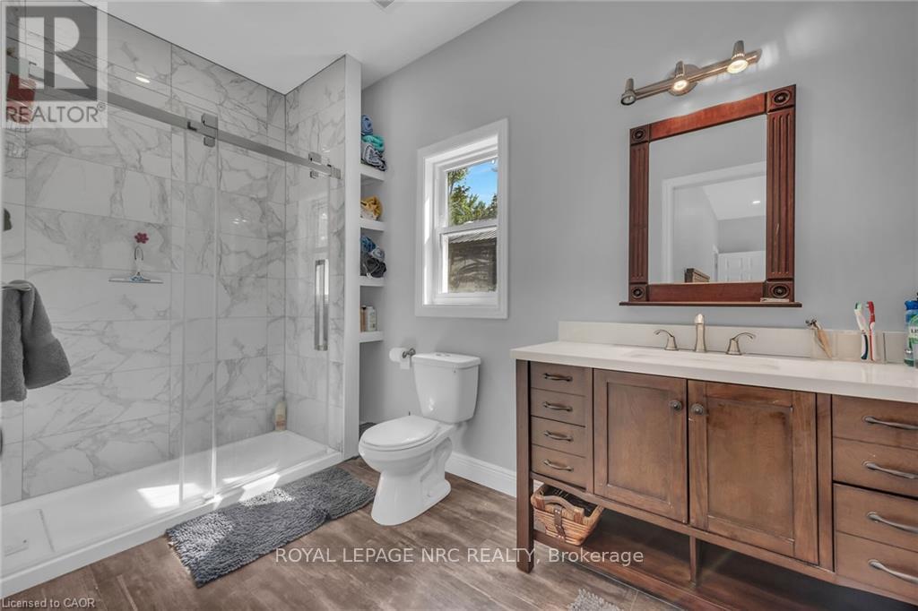 












352 MOULTON-AIKEN ROAD

,
Haldimand,




Ontario
N1A2W5

