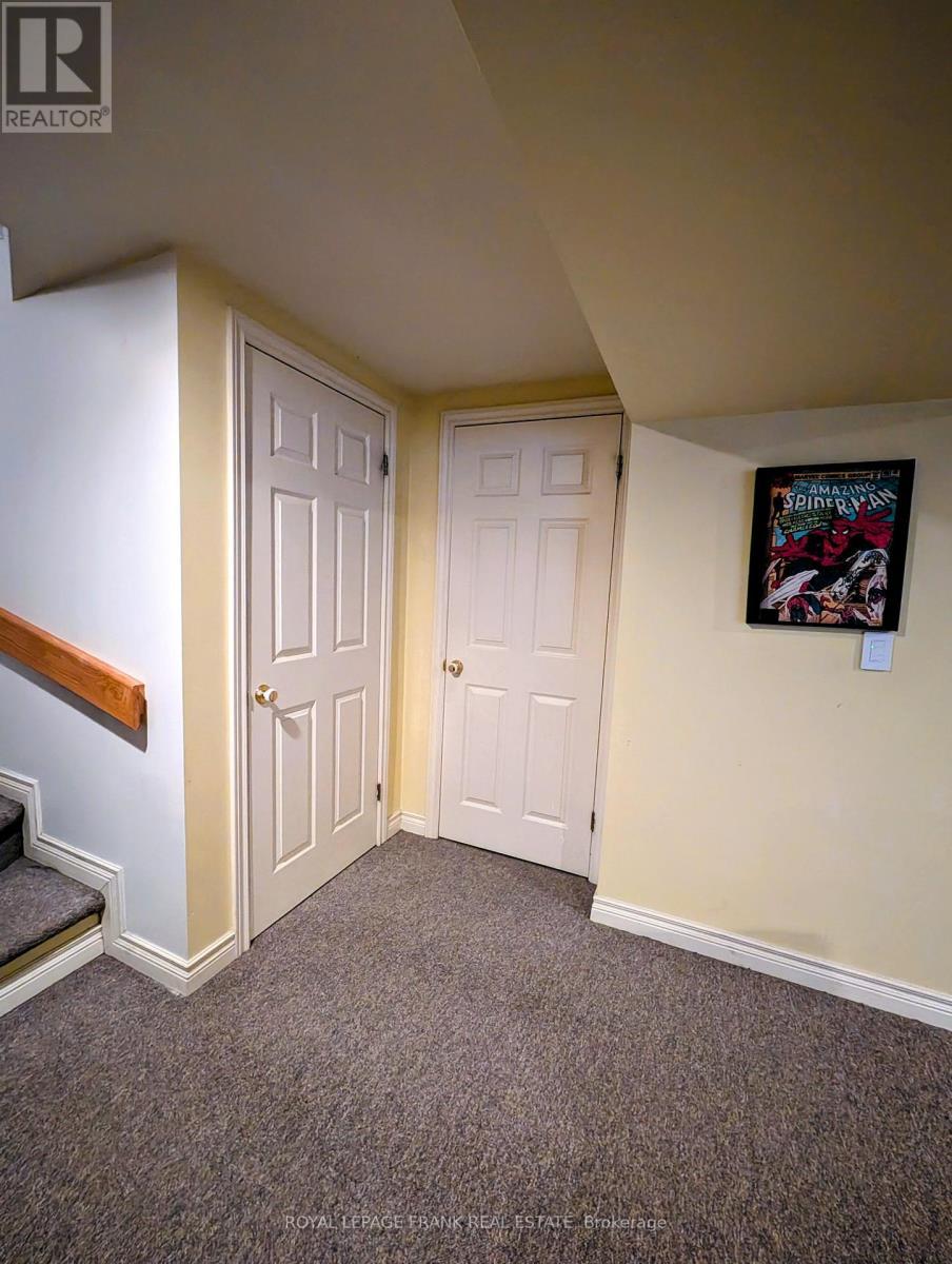 












588 CARLISLE STREET

,
Cobourg,




Ontario
K9A1X6

