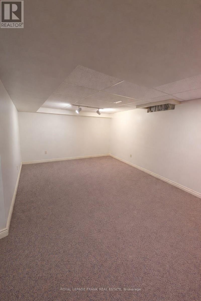 












588 CARLISLE STREET

,
Cobourg,




Ontario
K9A1X6

