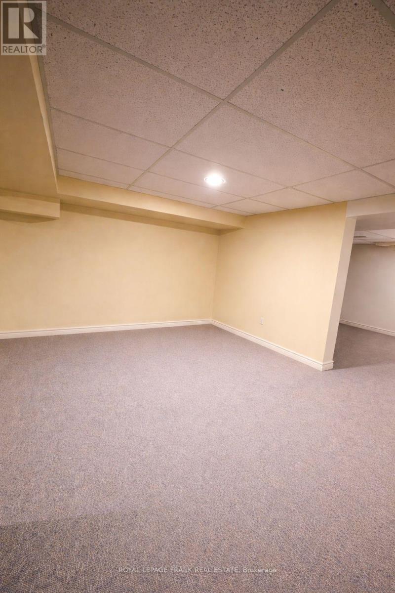 












588 CARLISLE STREET

,
Cobourg,




Ontario
K9A1X6

