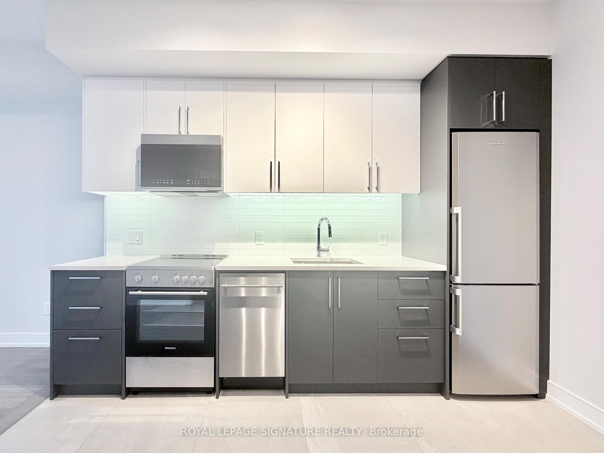 









664


Spadina

Avenue, 406,
Toronto,




ON
M5S 0G4

