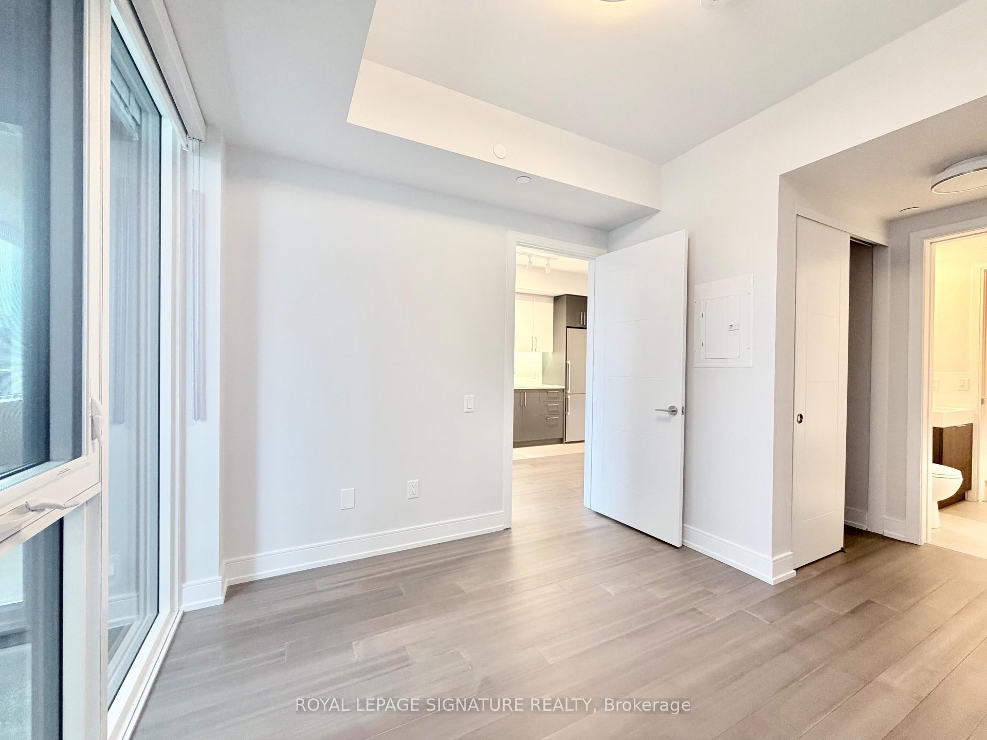 









664


Spadina

Avenue, 406,
Toronto,




ON
M5S 0G4

