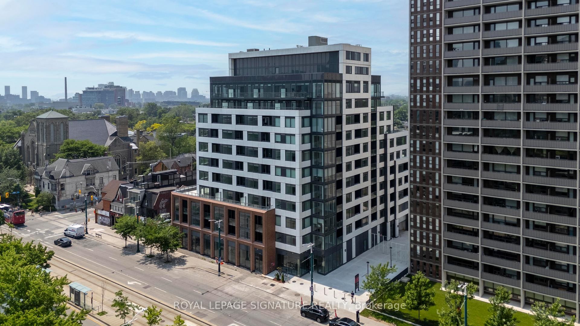 









664


Spadina

Avenue, 406,
Toronto,




ON
M5S 0G4

