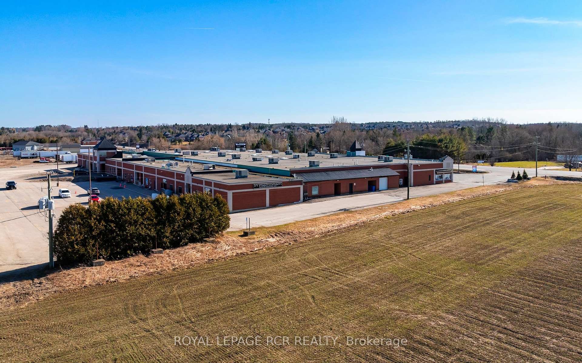 









633419


Hwy 10

N/A, A, B, C,
Mono,




ON
L9W 6Z1

