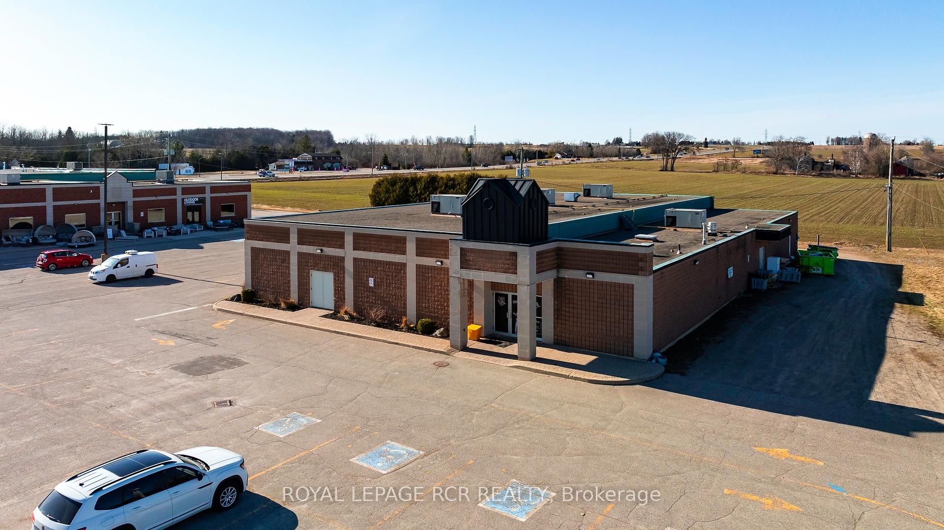 









633419


Hwy 10

N/A, A, B, C,
Mono,




ON
L9W 6Z1

