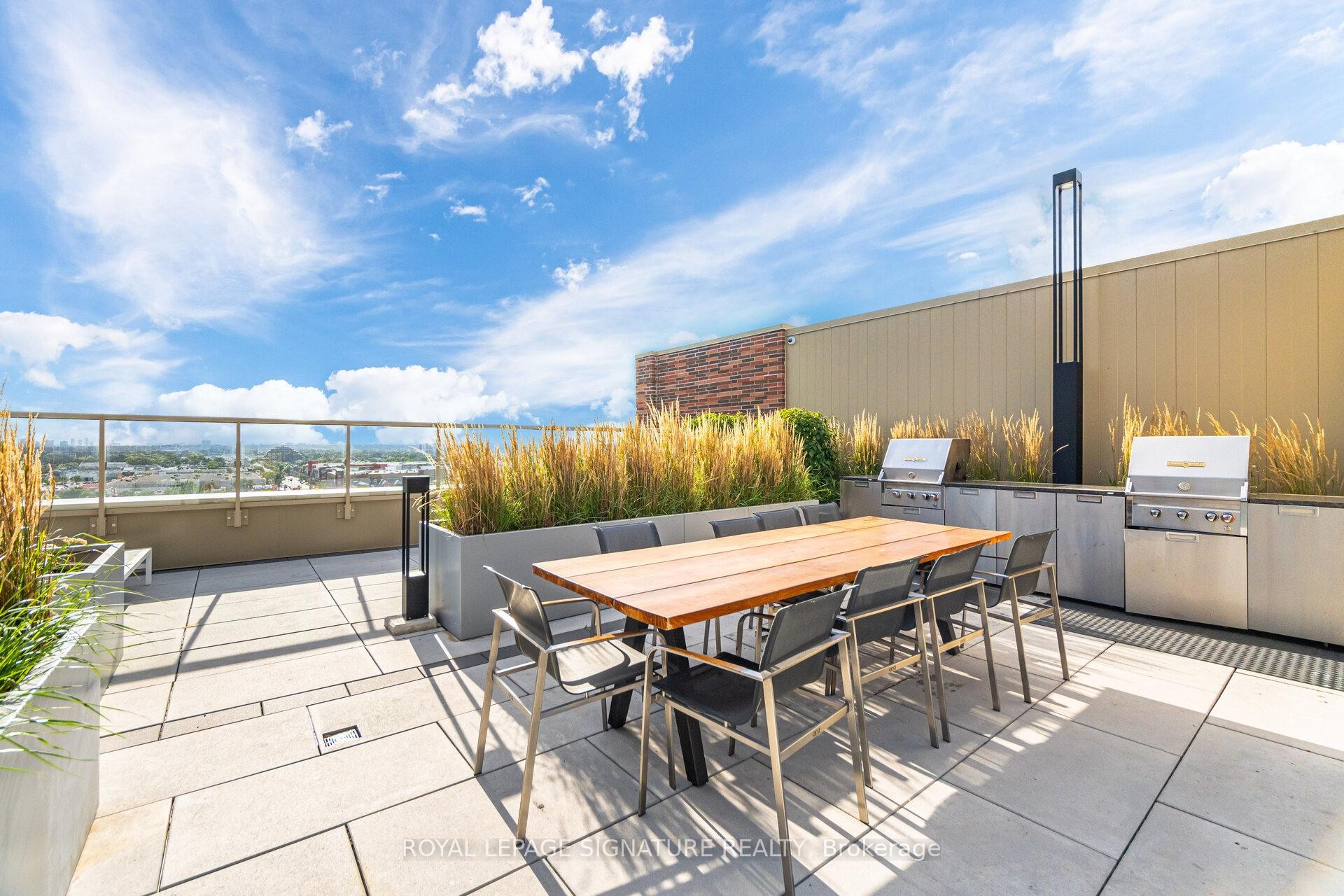 









1787


St Clair

Avenue West, 208,
Toronto,




ON
M6N 0B7

