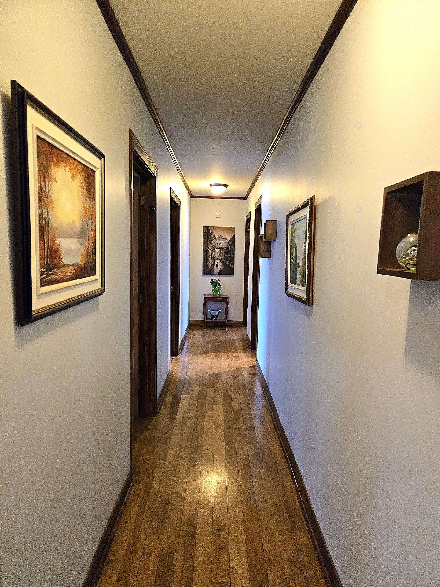 









1004


Av. Suzanne

,
Laval (Saint-Vincent-de-Paul),




QC
H7C2J6

