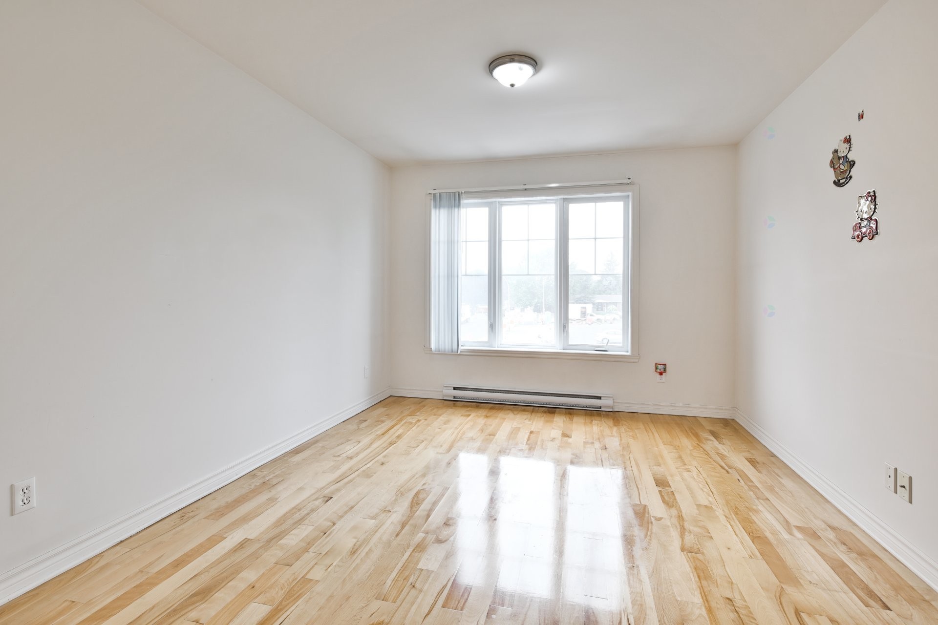 









3032


Rue de Lyon

,
Longueuil (Le Vieux-Longueuil),




QC
J4L3R7

