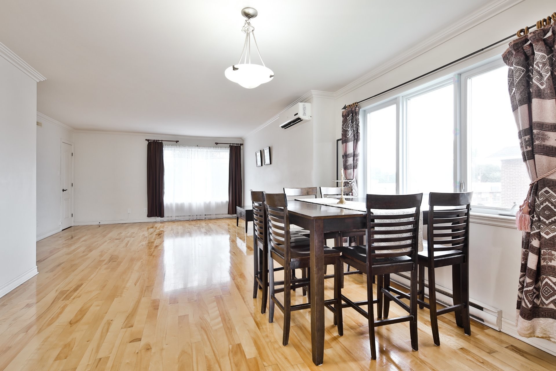 









3032


Rue de Lyon

,
Longueuil (Le Vieux-Longueuil),




QC
J4L3R7

