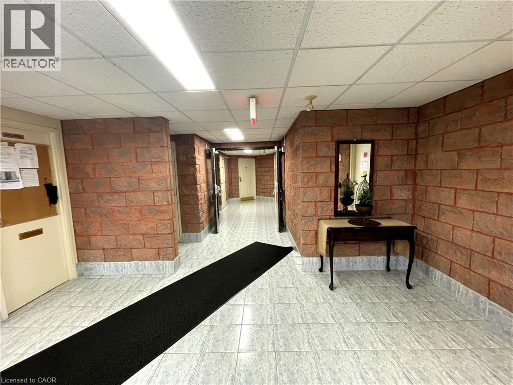 












5 MILL POND Court Unit# 606

,
Simcoe,




Ontario
N3Y5J6

