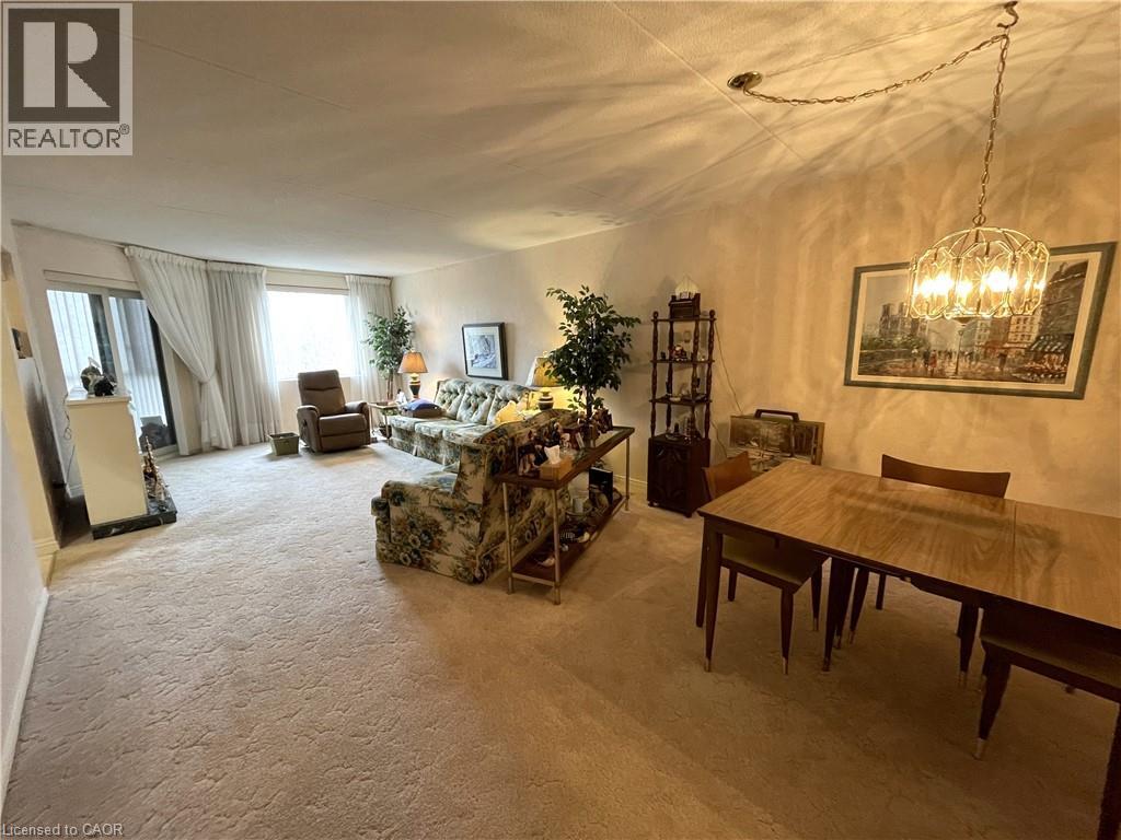 












5 MILL POND Court Unit# 606

,
Simcoe,




Ontario
N3Y5J6

