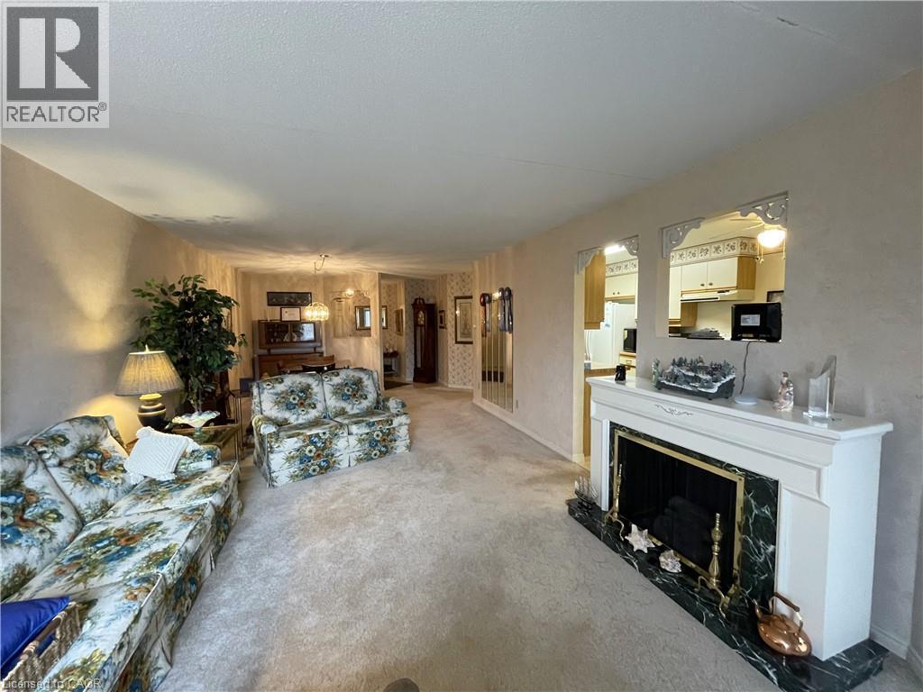 












5 MILL POND Court Unit# 606

,
Simcoe,




Ontario
N3Y5J6

