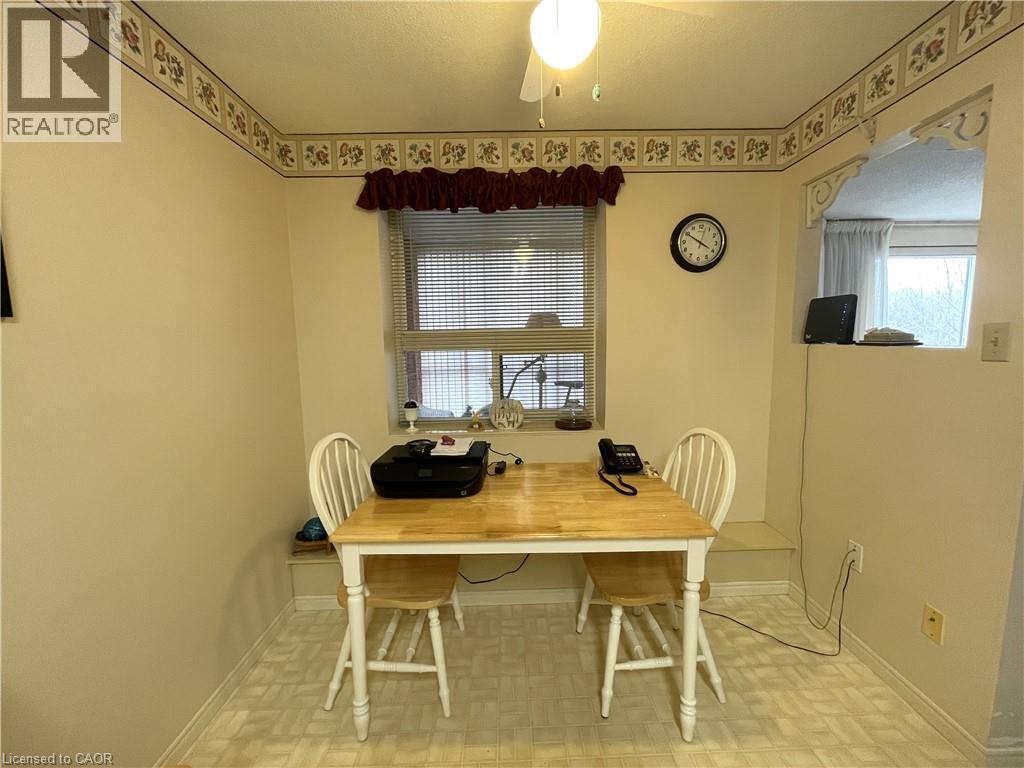 












5 MILL POND Court Unit# 606

,
Simcoe,




Ontario
N3Y5J6


