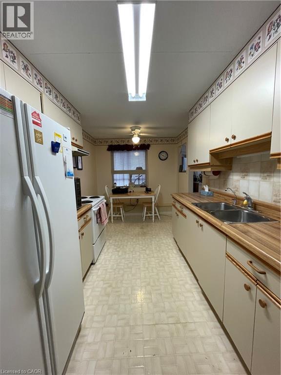 












5 MILL POND Court Unit# 606

,
Simcoe,




Ontario
N3Y5J6

