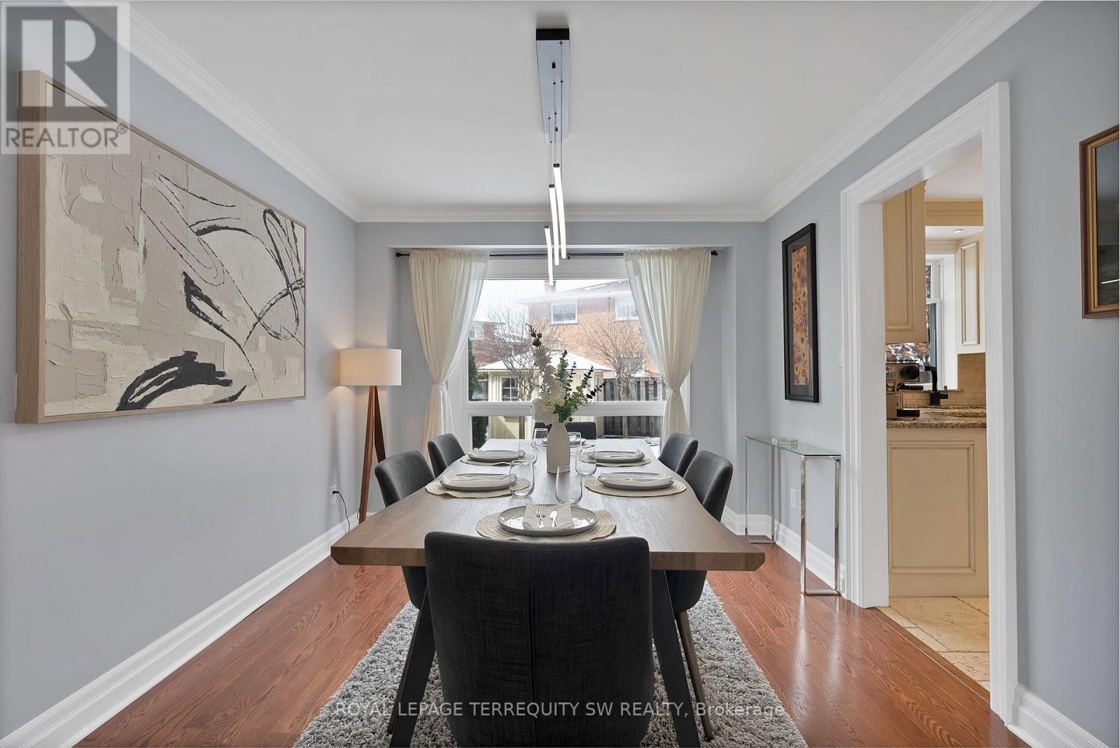 












1169 CARLO COURT

,
Mississauga,




Ontario
L4W3N6

