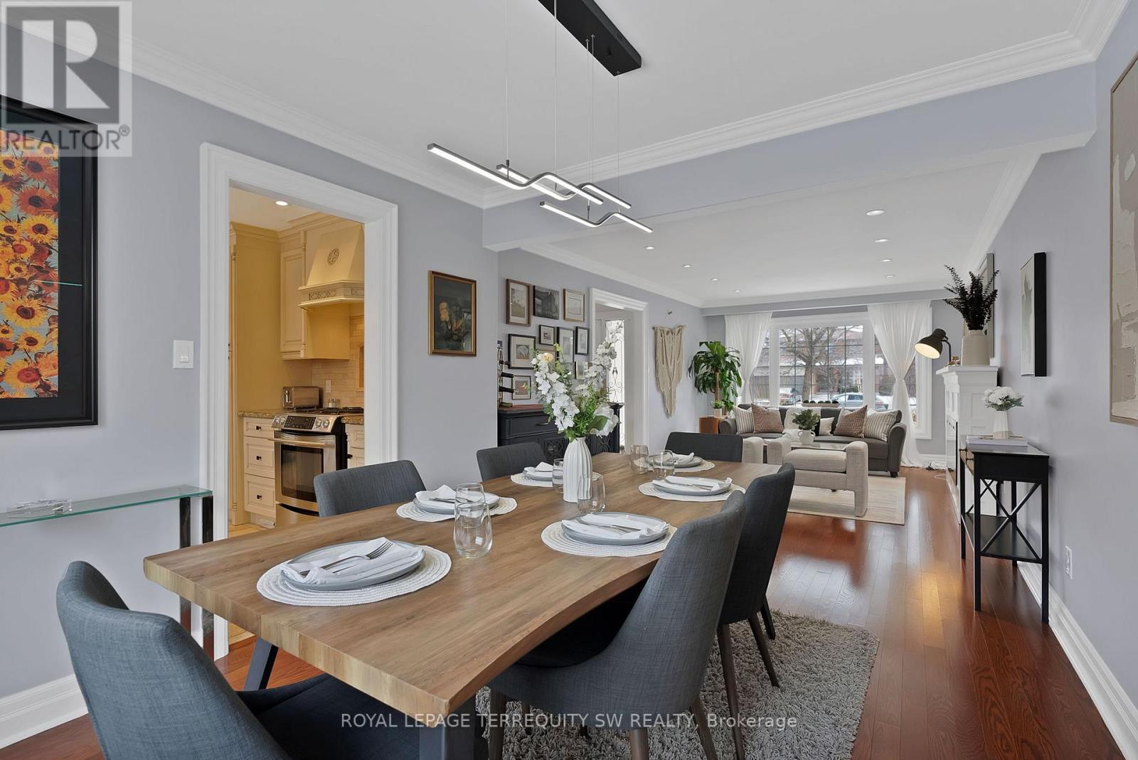 












1169 CARLO COURT

,
Mississauga,




Ontario
L4W3N6

