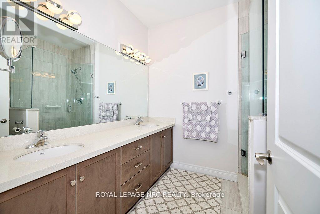 












3806 RYAN AVENUE

,
Fort Erie (Crystal Beach),




Ontario
L0S1B0

