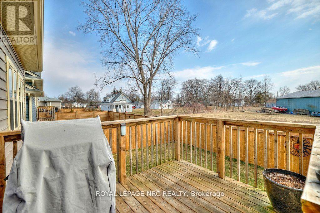 












3806 RYAN AVENUE

,
Fort Erie (Crystal Beach),




Ontario
L0S1B0

