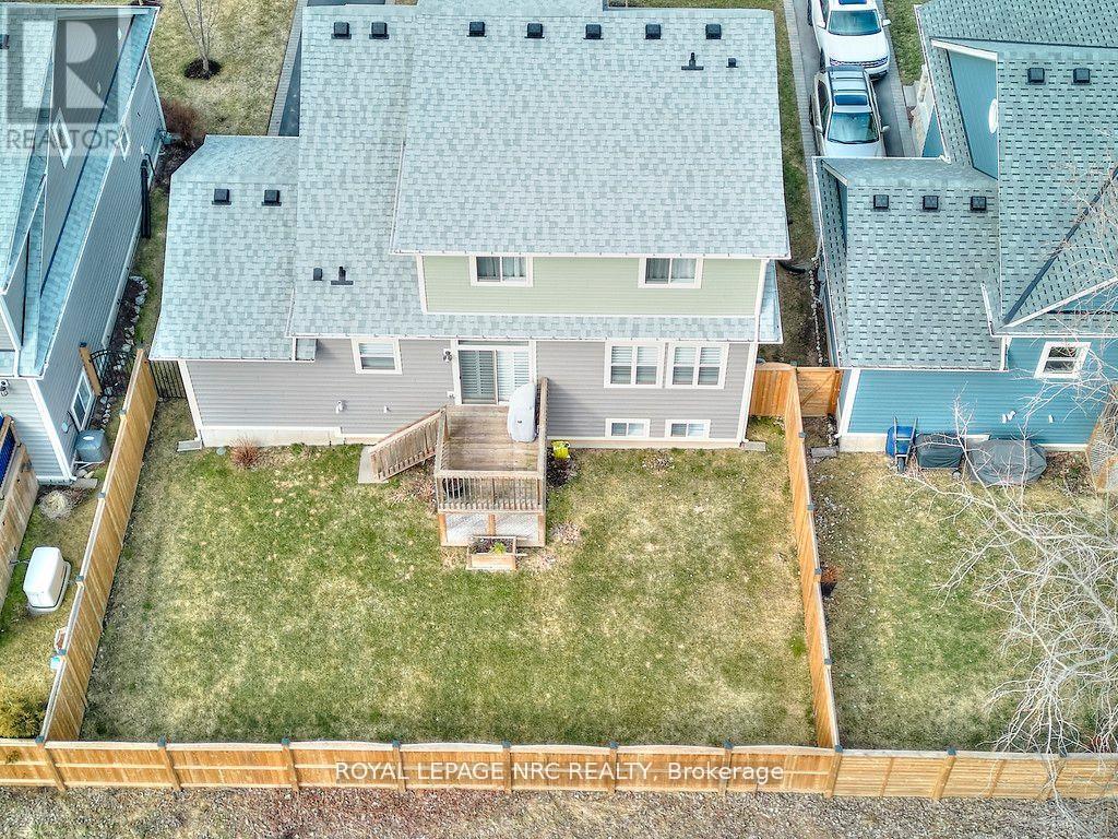 












3806 RYAN AVENUE

,
Fort Erie (Crystal Beach),




Ontario
L0S1B0

