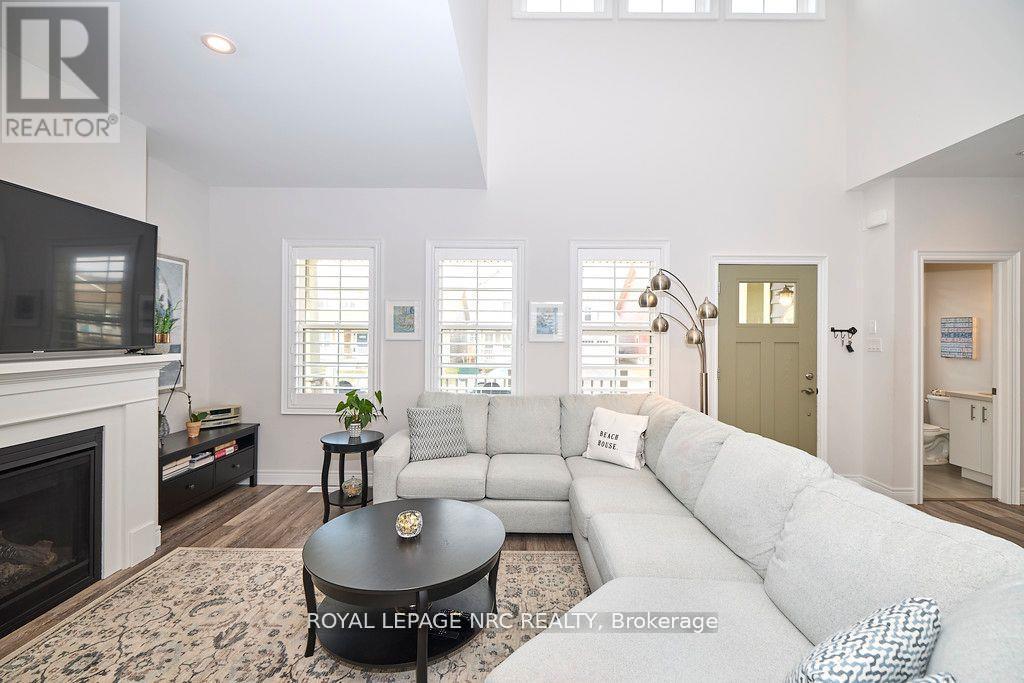 












3806 RYAN AVENUE

,
Fort Erie (Crystal Beach),




Ontario
L0S1B0

