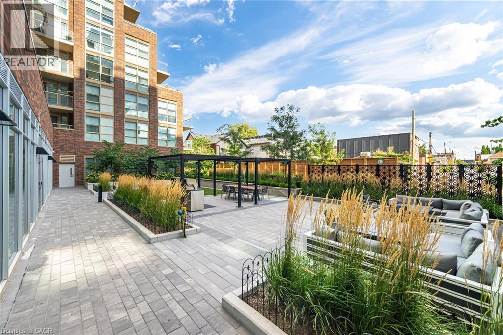 












1787 ST CLAIR Avenue W Unit# 208

,
Toronto,




Ontario
M6N0B7

