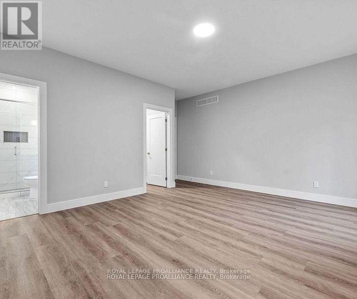 












78 RIVERSIDE TRAIL

,
Trent Hills (Campbellford),




Ontario
K0L1L0

